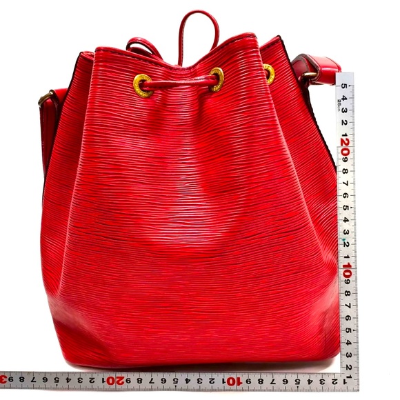 Louis Vuitton Handbags - - Louis Vuitton LV Shoulder Bag M44107 Petit Noe Red Epi made in France 🇫🇷